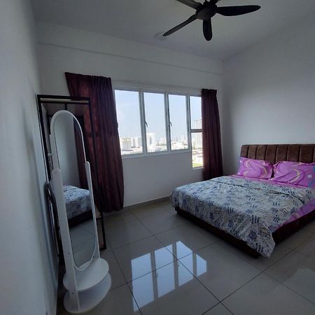 Amber Cove Apartamento Malacca Exterior foto